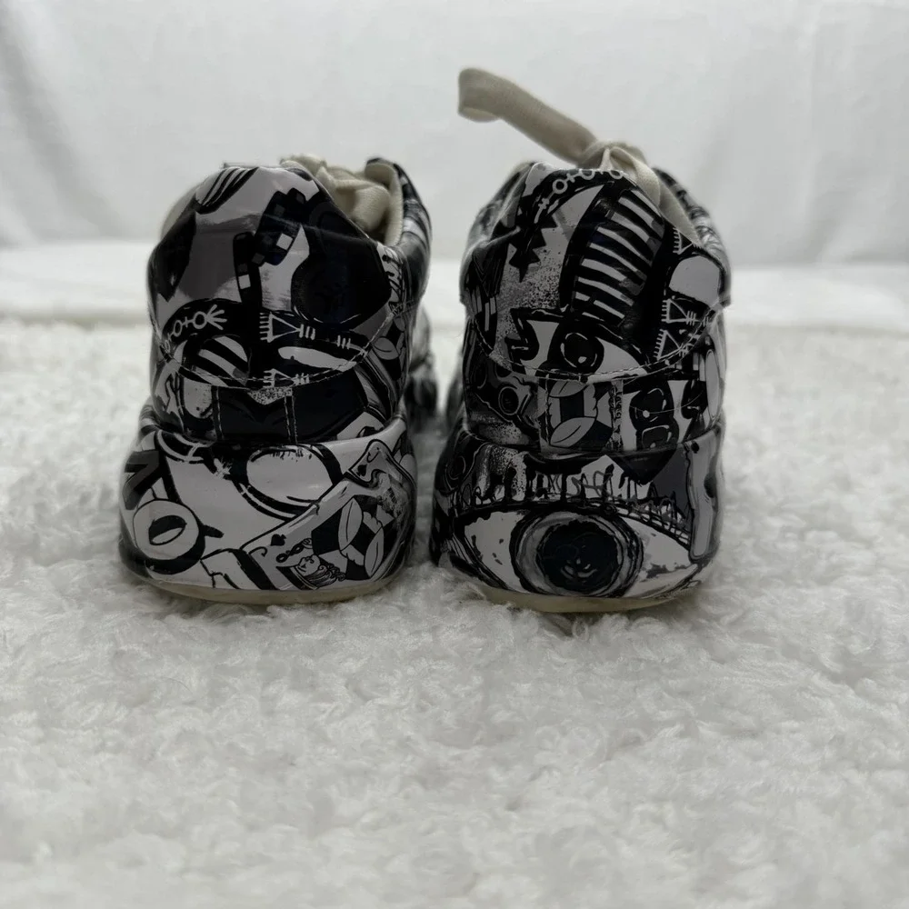 Graffiti Print Platform Sneakers White Chunky Casino Poker Dice B&W Women 8